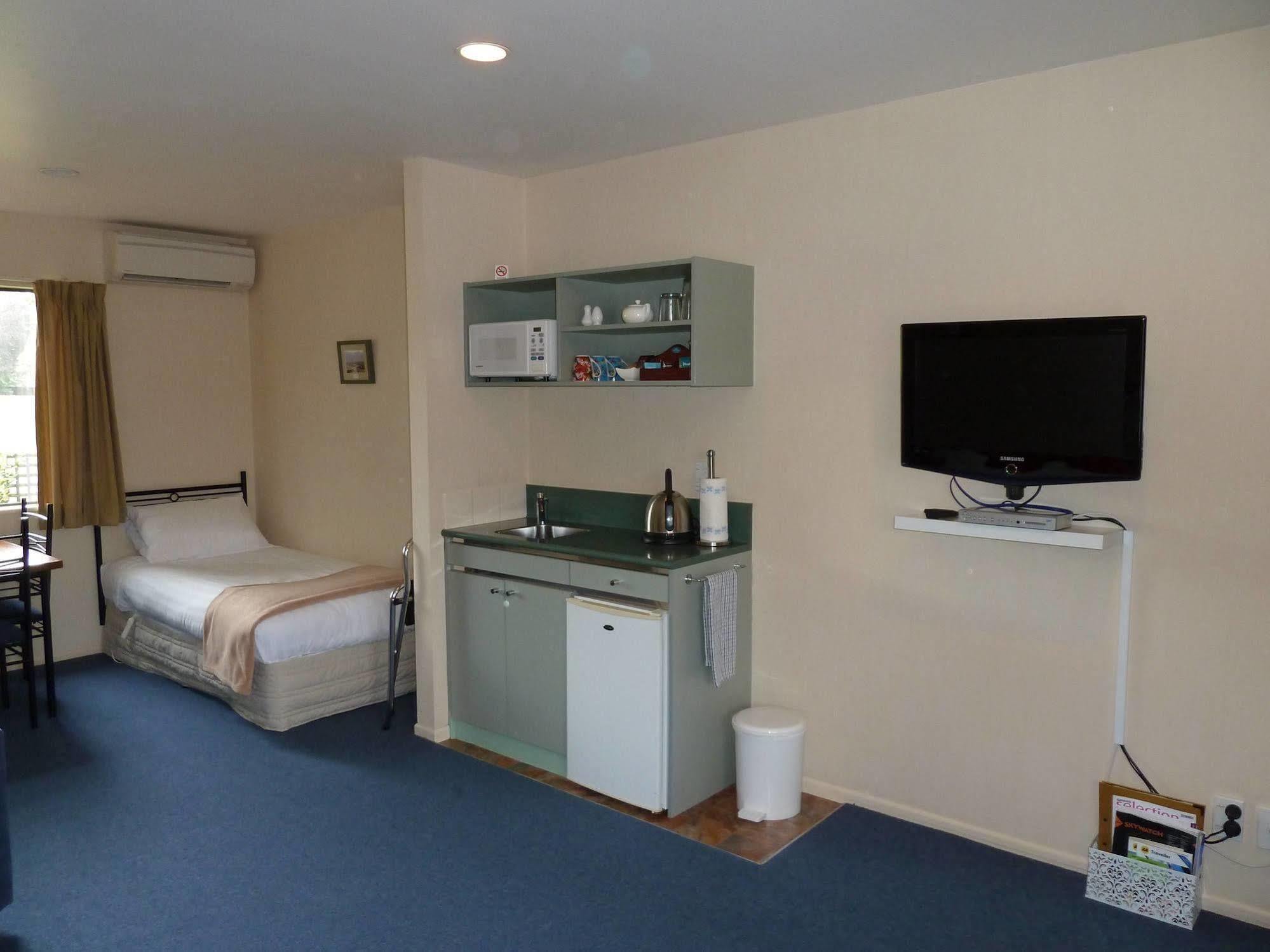 South Park Motel Masterton Exterior foto